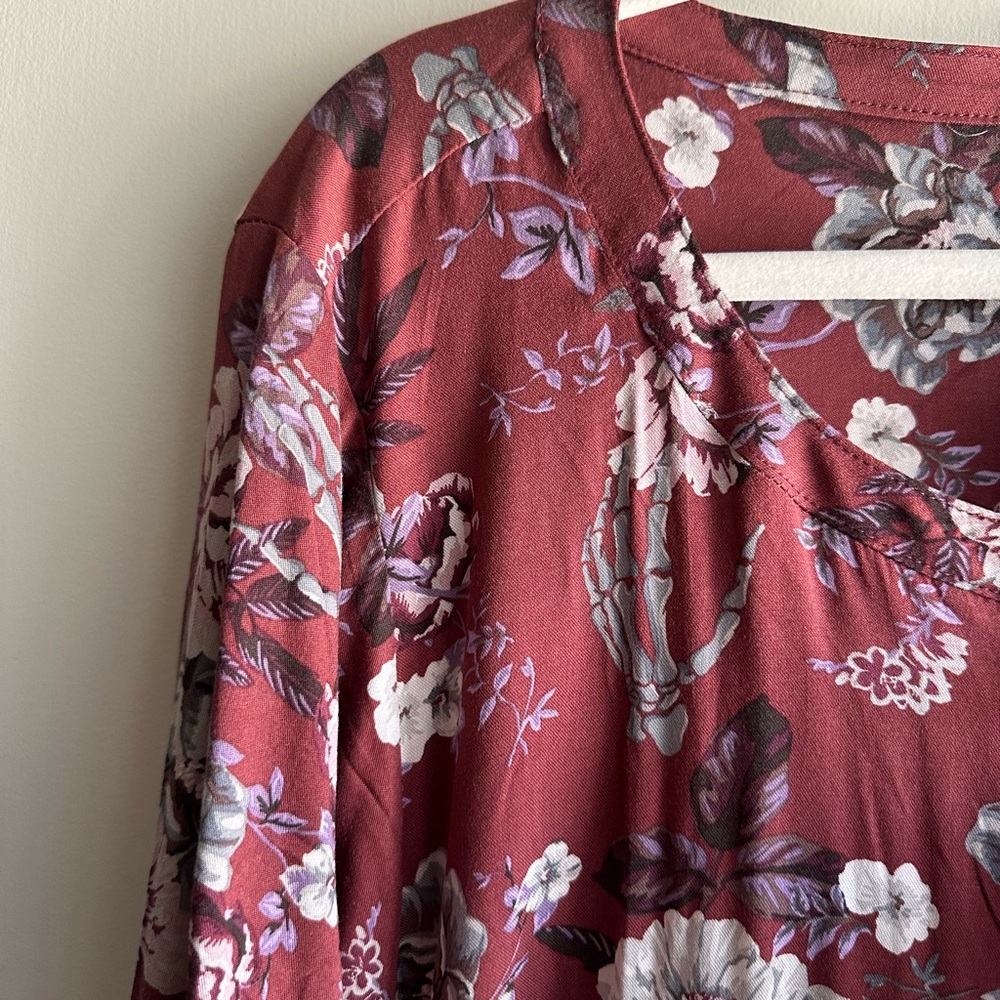 TORRID - Mini Challis Zip-Front Shirt Dress - Skulls & Florals - Plus Size 6X - Picture 10 of 10